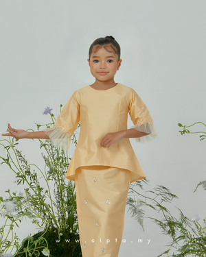 Kurung Seroja