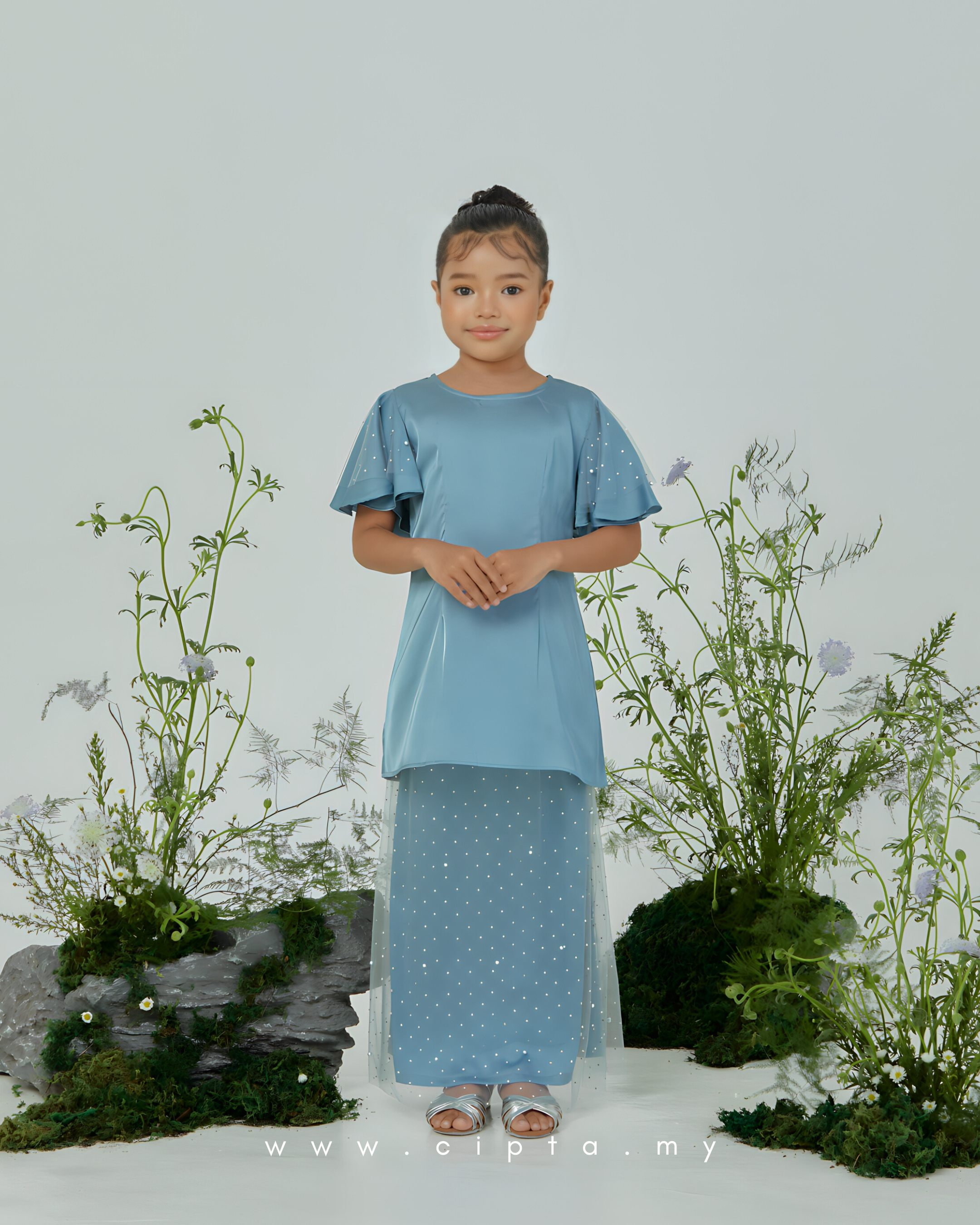 Camelia Kurung