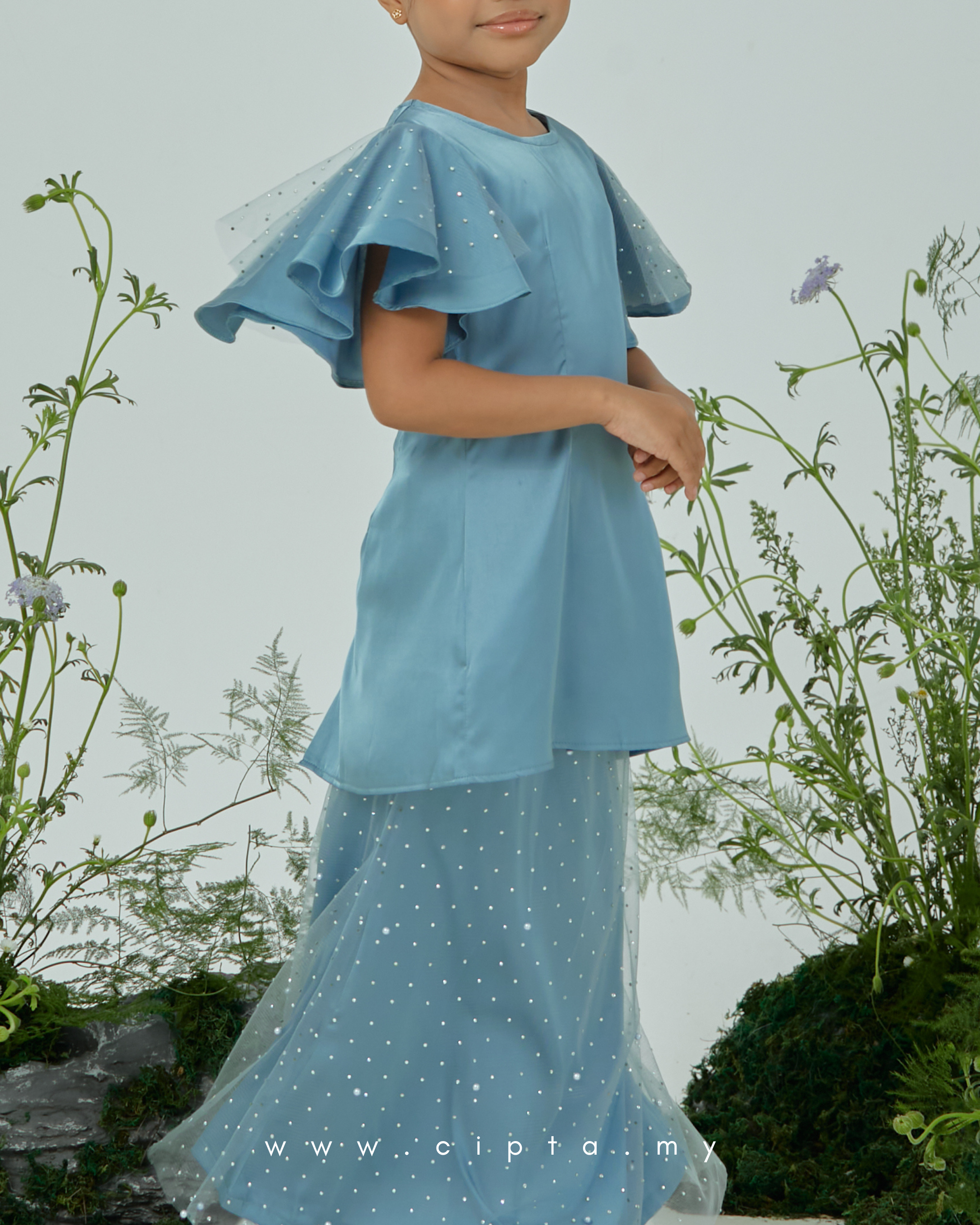 Camelia Kurung