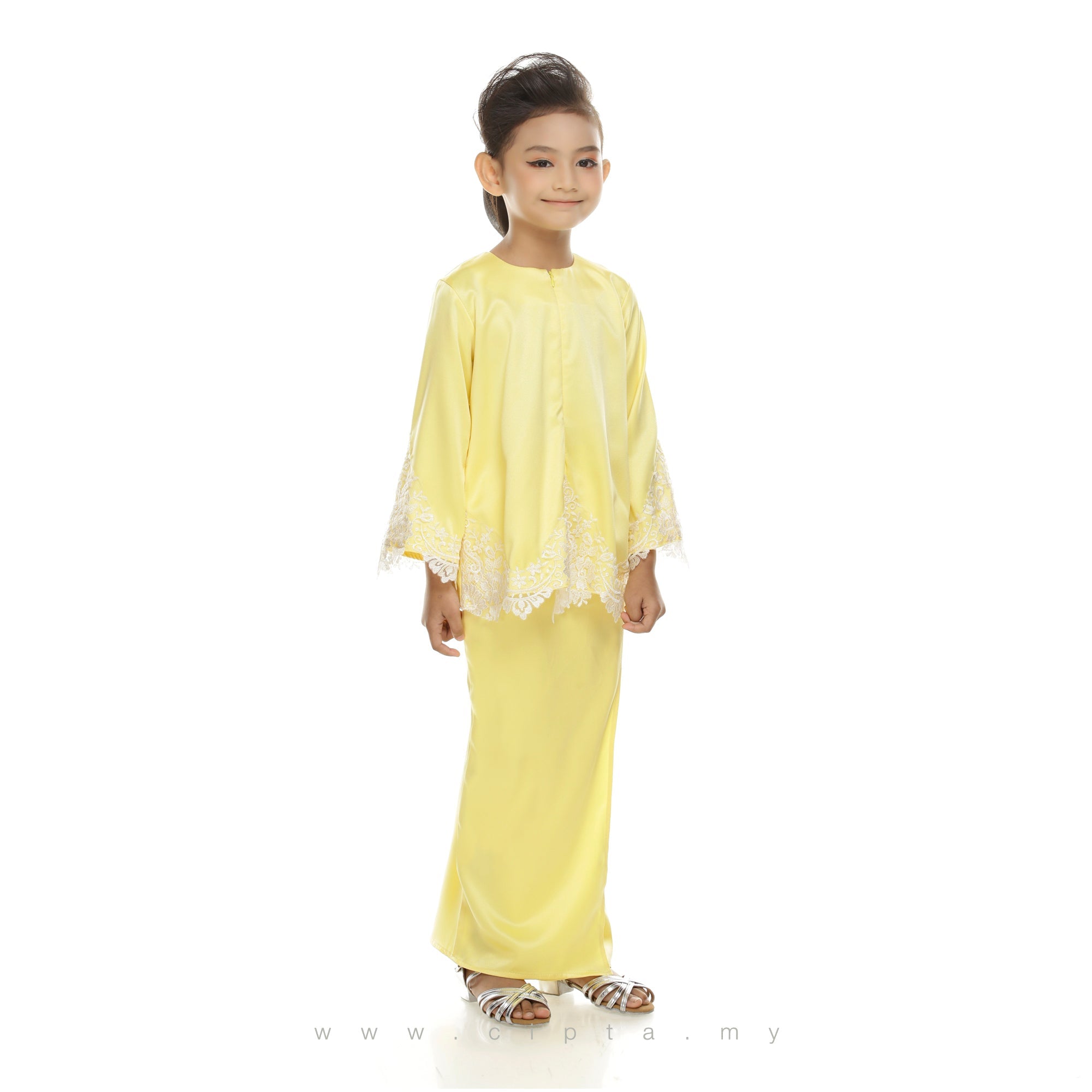Kurung Tun Fatimah