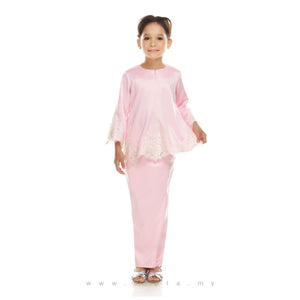 Kurung Tun Fatimah