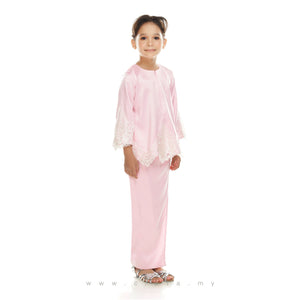 Kurung Tun Fatimah