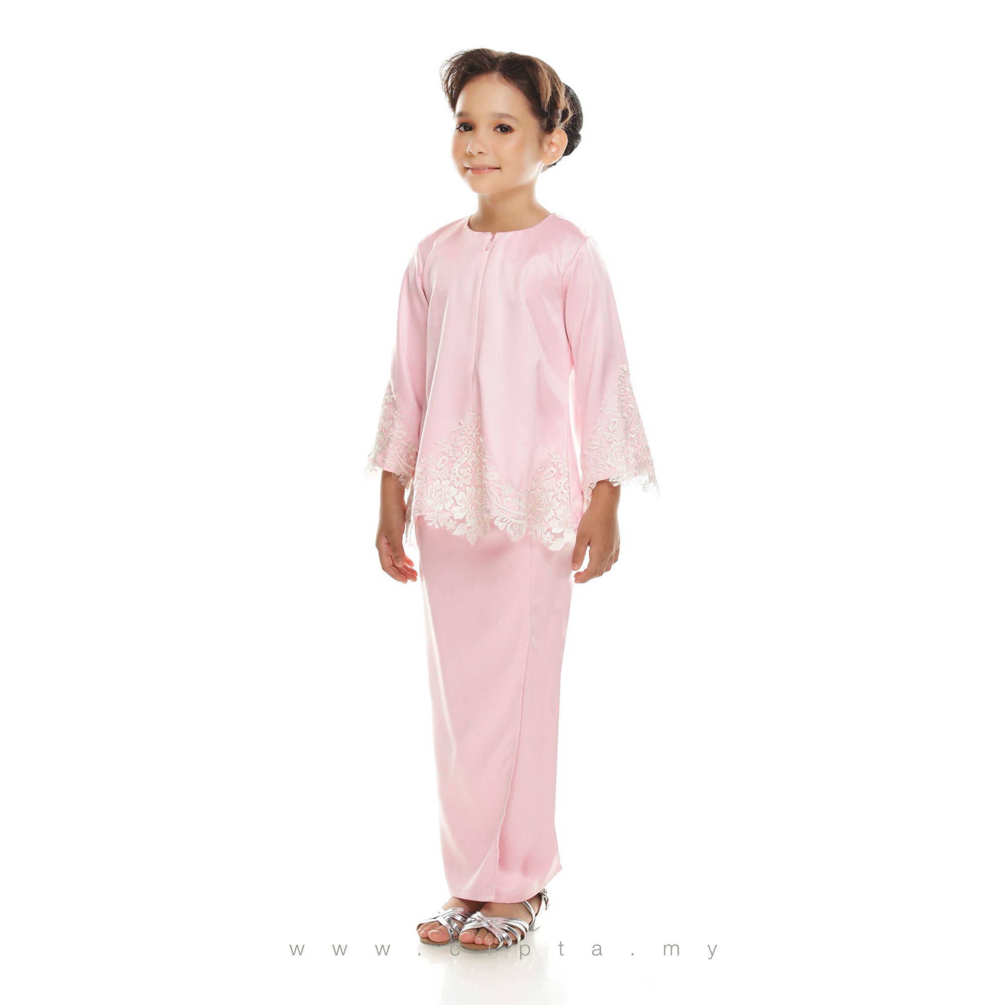 Kurung Tun Fatimah
