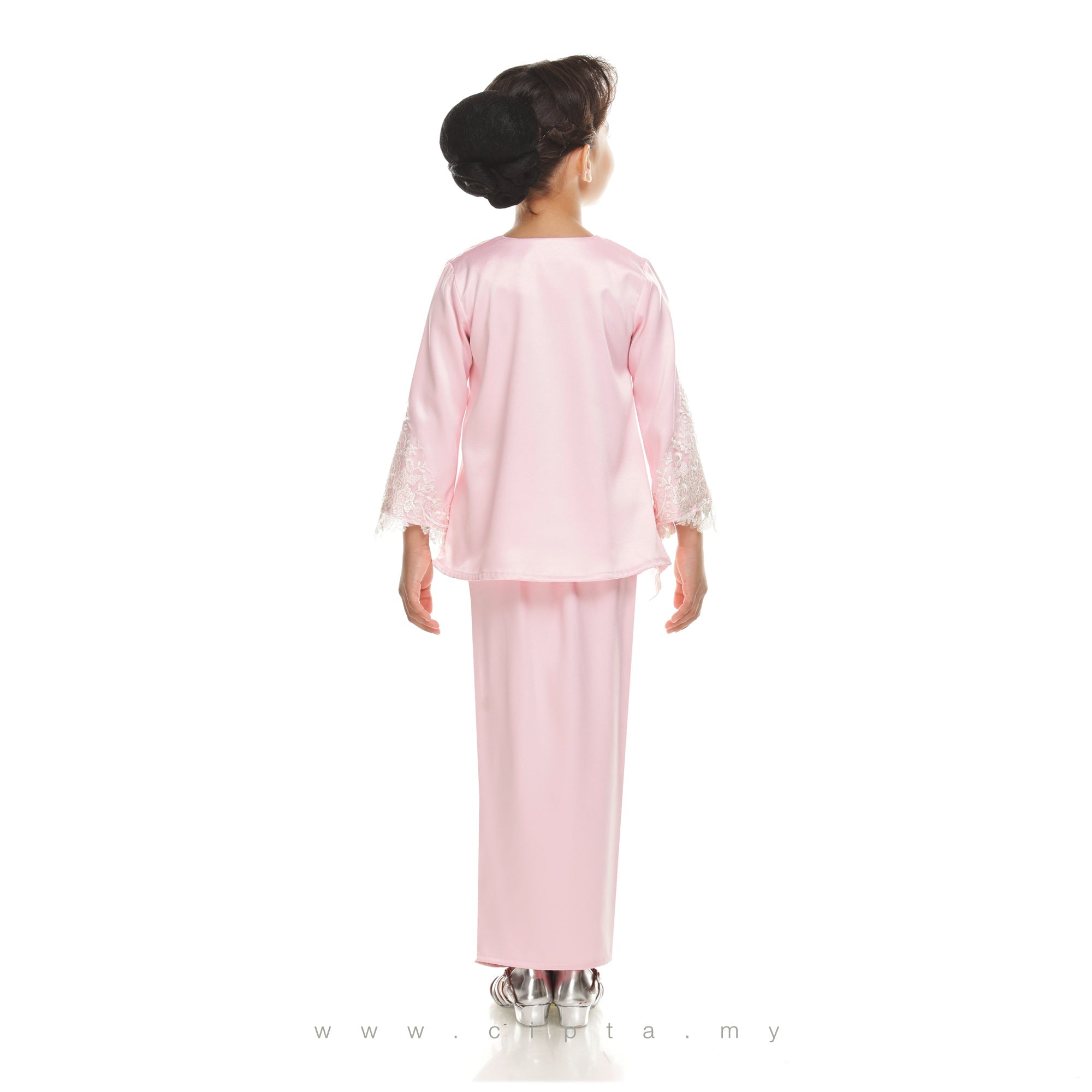 Kurung Tun Fatimah