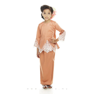 Kurung Tun Fatimah