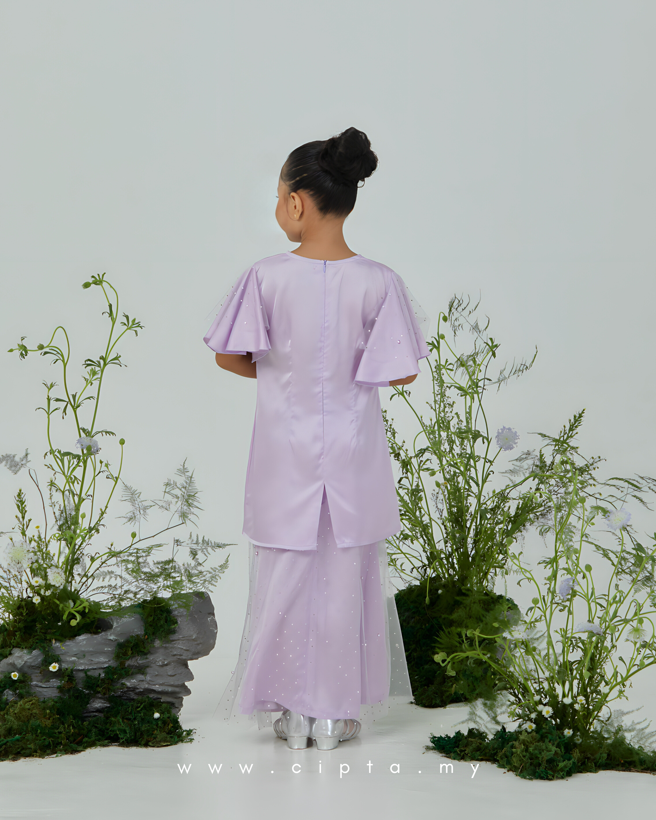 Camelia Kurung