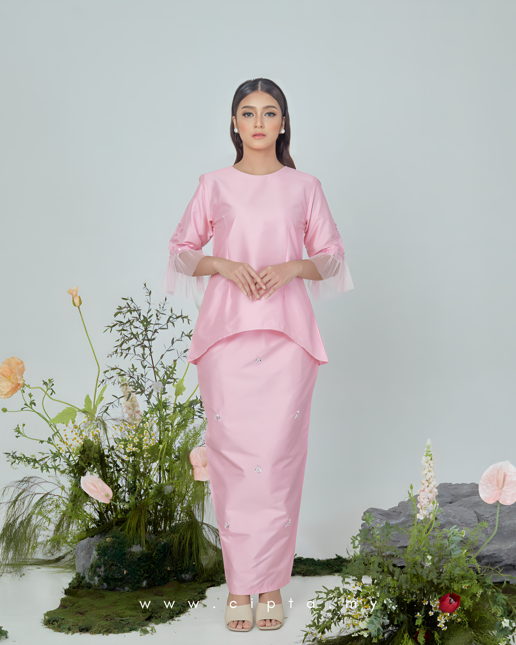 Kurung Seroja (Adults)