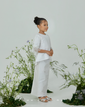 Kurung Seroja