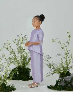 Kurung Seroja