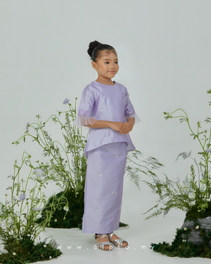 Kurung Seroja