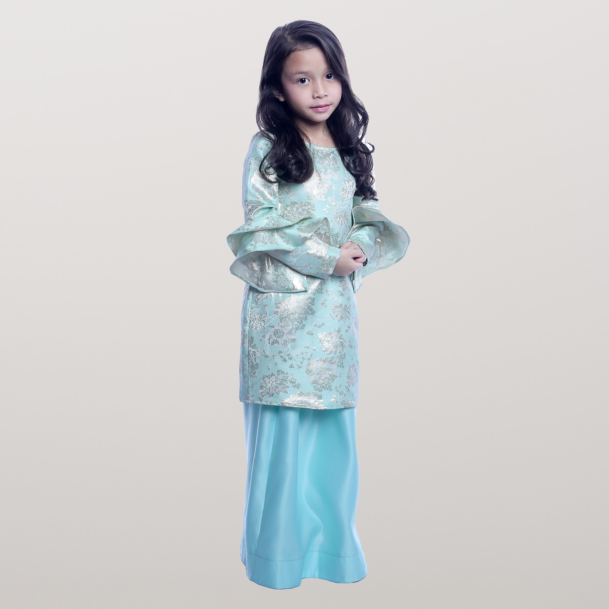 Aminah Kurung