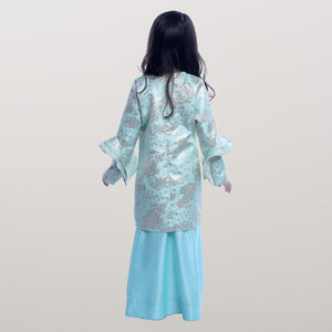 Aminah Kurung