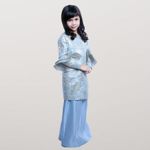 Aminah Kurung