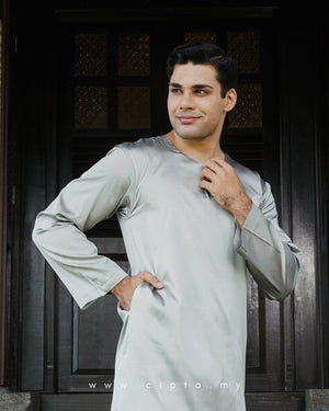 Kurta Putra (Adults)