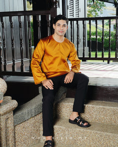 Kurta Putra (Adults)