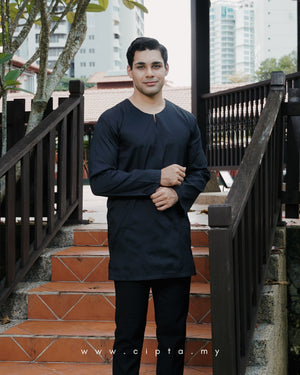 Kurta Putra (Adults)