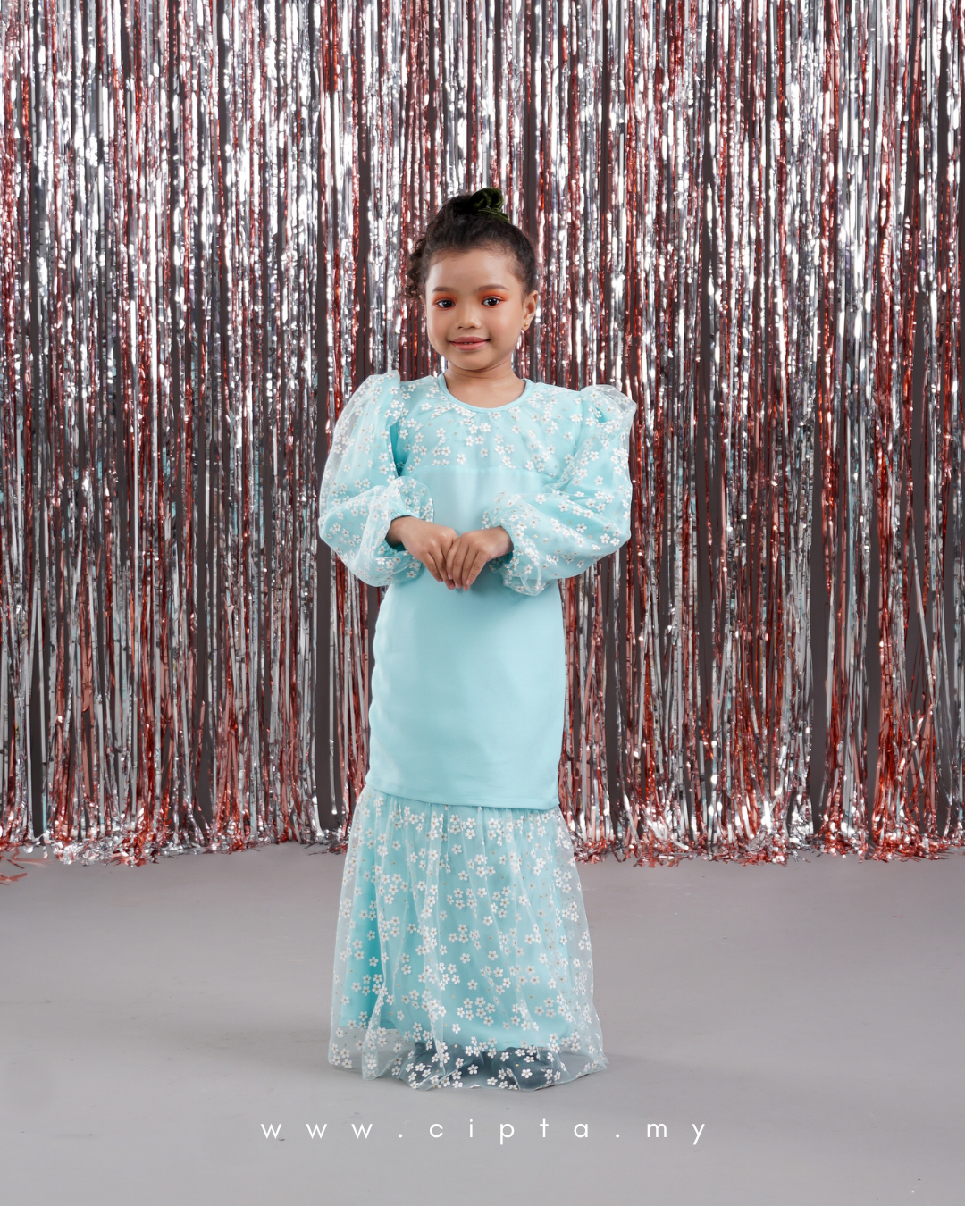 Kurung Suri