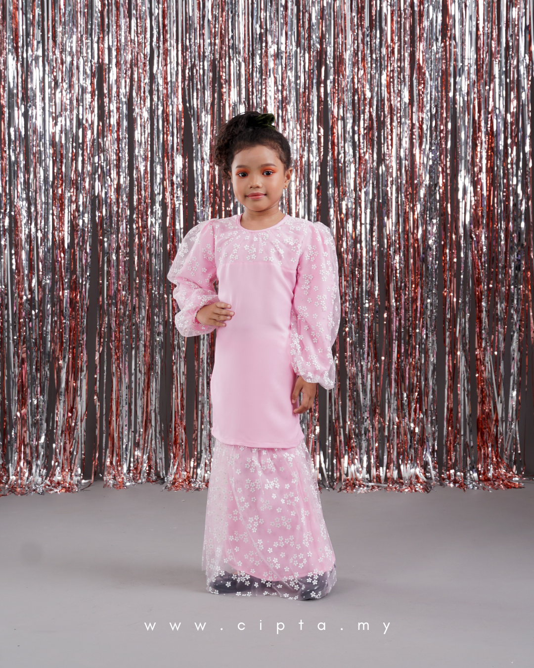 Kurung Suri